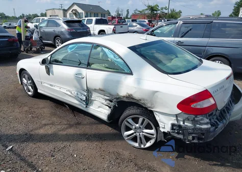 2008 Mercedes-Benz Clk 350 from USA, damaged, VIN WDBTJ56H18F240864